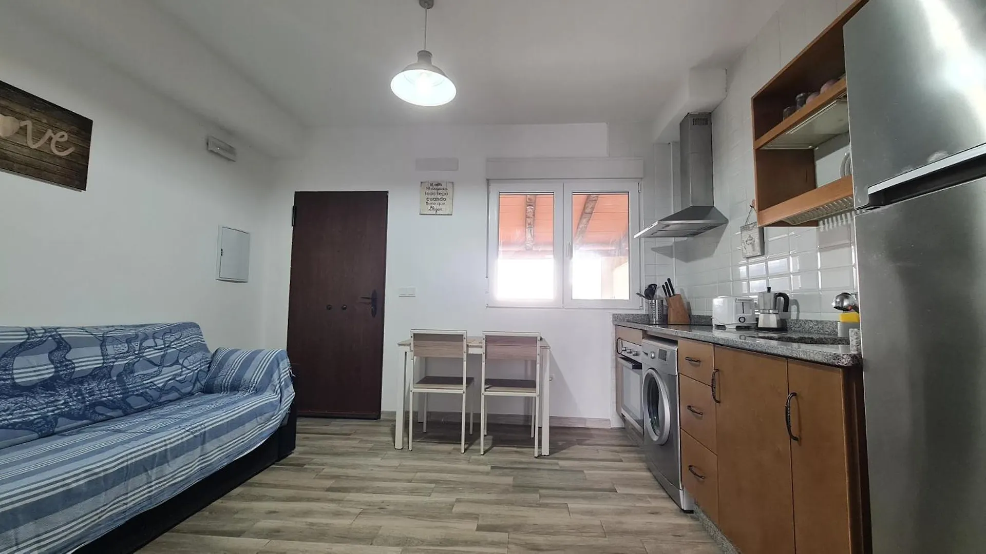 Carpe Diem Apartment Bolonia Spain